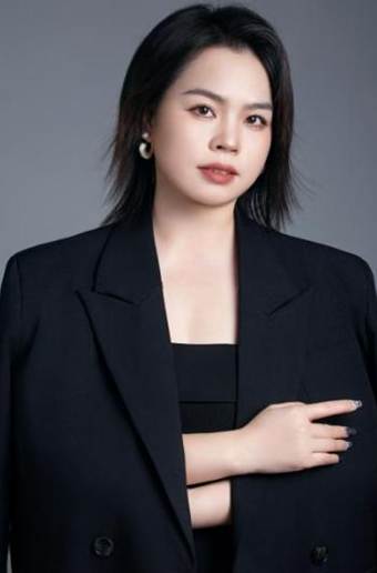 靳香云1